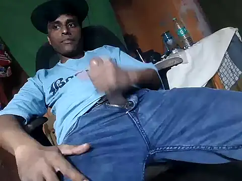 desiboy1101 online show from 29, 10, 2025