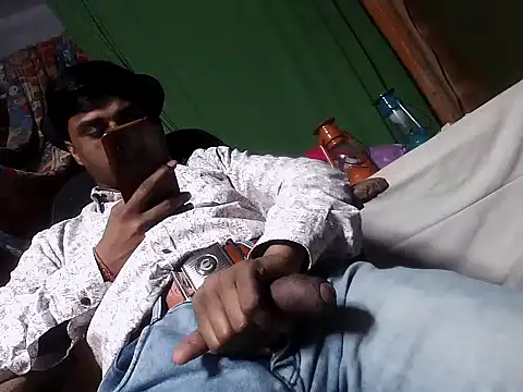 desiboy1101 online show from 4, 2, 2025