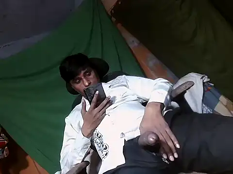 desiboy1101 online show from 12, 11, 2025