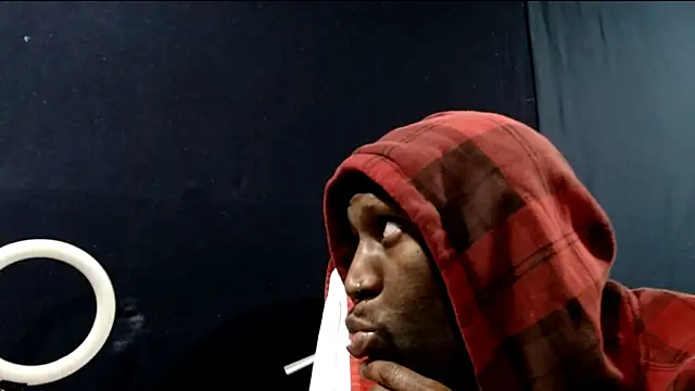 iBreakHeartz online show from 6, 12, 2024