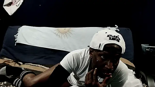 iBreakHeartz online show from 3, 3, 2025