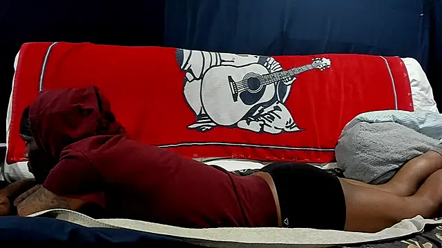 iBreakHeartz online show from 9, 12, 2024