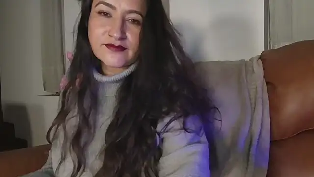 DeesseLuxure online show from 15, 10, 2025