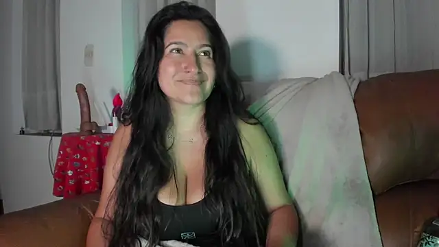 DeesseLuxure online show from 19, 11, 2025