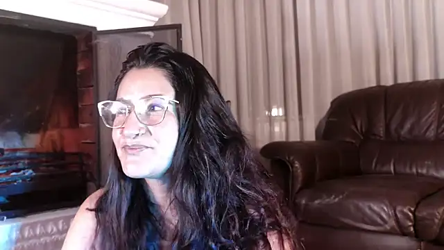 DeesseLuxure online show from 20, 3, 2026