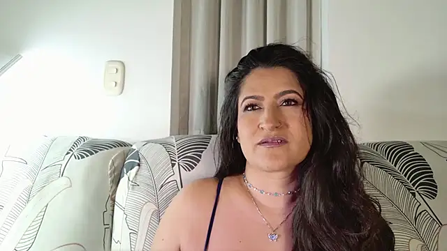 DeesseLuxure online show from 14, 1, 2026