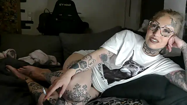 RoxxyInk online show from 20, 4, 2026