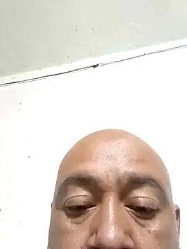 GeorgeVergaGrues online show from 2, 3, 2025