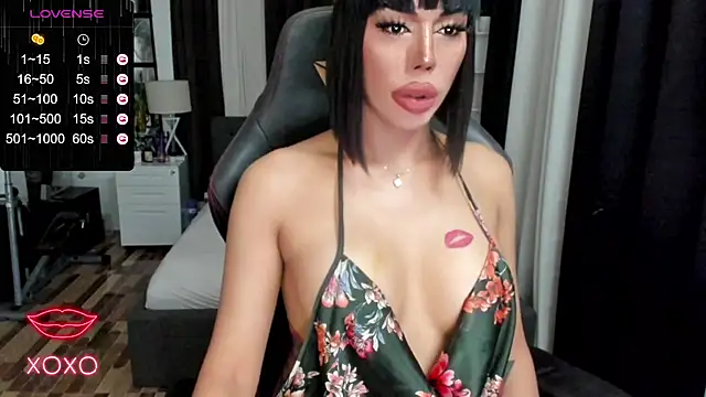 Forever MissCandace online show from 4, 2, 2025