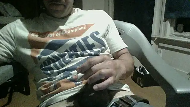 Snapshot of loozamangos chatting on 22, 10, 2025 loozamangos online show from 22, 10, 2025