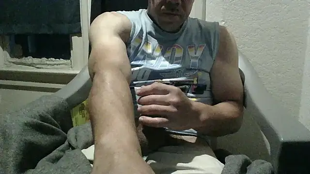 Snapshot of loozamangos chatting on 31, 10, 2025 loozamangos online show from 31, 10, 2025