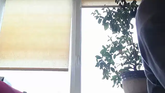 Snapshot of jude_cherrys1991 chatting on 4, 11, 2025 jude cherrys1991 online show from 4, 11, 2025