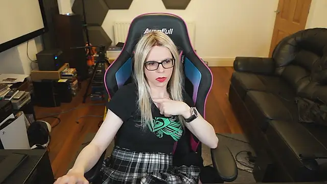 KelseyCobalt online show from 19, 1, 2025