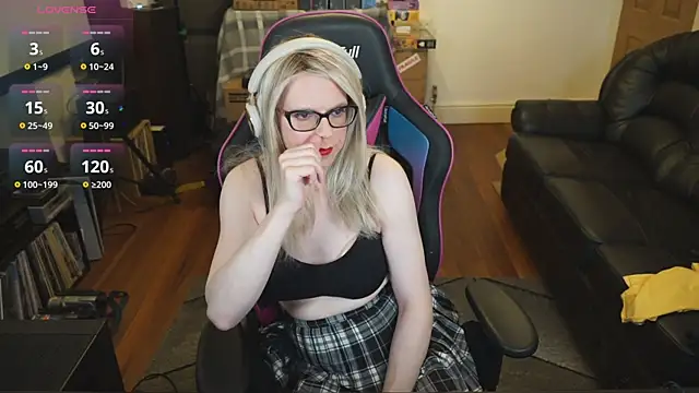 Snapshot of KelseyCobalt chatting on 20, 10, 2025 KelseyCobalt online show from 20, 10, 2025