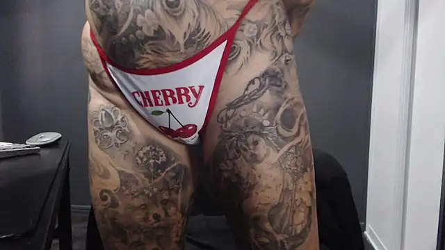 poisonivyx online show from 16, 10, 2025