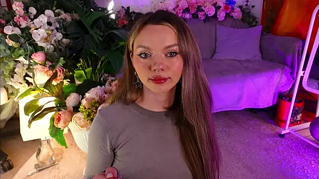 KristaBrooks online show from 4, 10, 2025