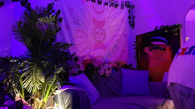 KristaBrooks online show from 6, 1, 2025