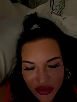  MelinaCurves  online show from 9, 1, 2026