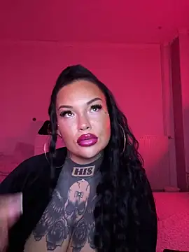  MelinaCurves  online show from 6, 4, 2026