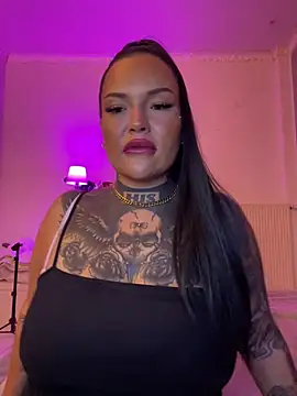  MelinaCurves  online show from 15, 4, 2026