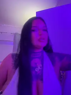  MelinaCurves  online show from 9, 11, 2025