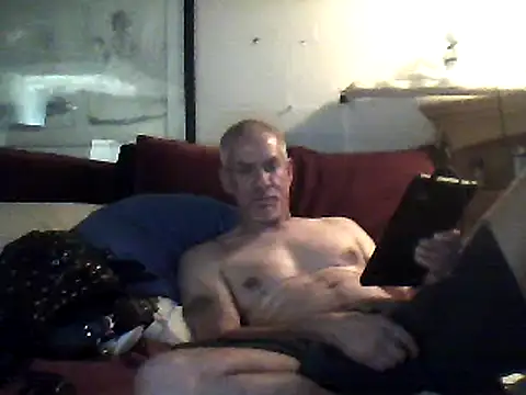 Snapshot of Biknight chatting on 19, 2, 2025 Biknight online show from 19, 2, 2025