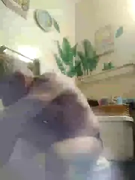 Snapshot of Biknight chatting on 4, 2, 2025 Biknight online show from 4, 2, 2025