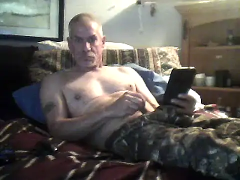 Snapshot of Biknight chatting on 11, 2, 2025 Biknight online show from 11, 2, 2025