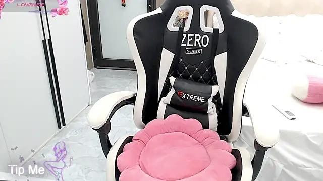 Hanako love online show from 21, 4, 2026