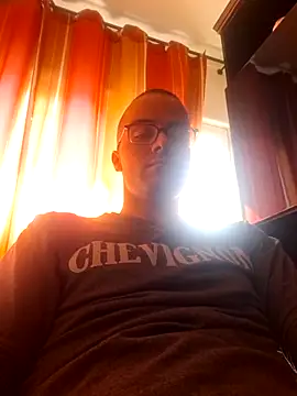 Snapshot of Hakim14460 chatting on 14, 6, 2026 Hakim14460 online show from 14, 6, 2026