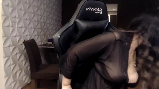 Leilacharlotte online show from 11, 3, 2026