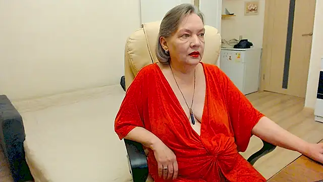 Snapshot of MomJaneSex chatting on 23, 9, 2025 MomJaneSex online show from 23, 9, 2025
