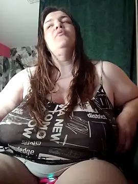 Snapshot of PUNKFUNK_HIGHLANDERX_EMTm chatting on 6, 5, 2026 PUNKFUNK HIGHLANDERX EMTm online show from 6, 5, 2026
