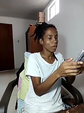 Snapshot of africa_deluxe chatting on 6, 5, 2026 africa deluxe online show from 6, 5, 2026