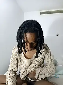 Snapshot of africa_deluxe chatting on 20, 11, 2025 africa deluxe online show from 20, 11, 2025