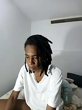 Snapshot of africa_deluxe chatting on 29, 11, 2025 africa deluxe online show from 29, 11, 2025