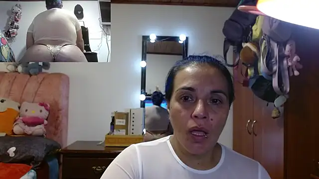 Snapshot of zoe_hotxxx chatting on 22, 6, 2026 zoe hotxxx online show from 22, 6, 2026