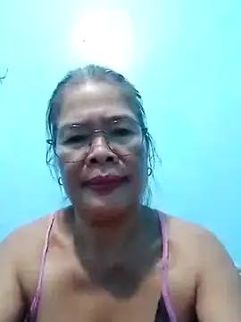 sexylizzy4u online show from 5, 2, 2026