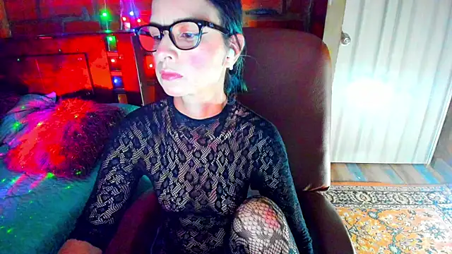Snapshot of BrianaGarner chatting on 22, 4, 2026 BrianaGarner online show from 22, 4, 2026