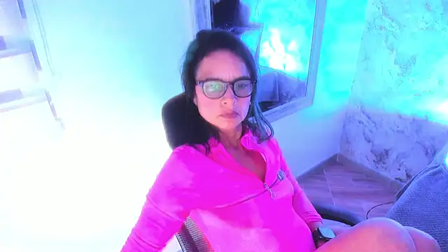 BrianaGarner online show from 8, 3, 2025
