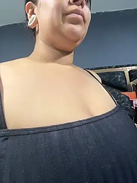 emilyjohanson online show from 18, 4, 2026