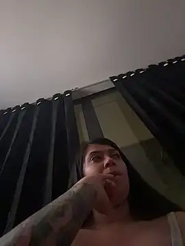 emilyjohanson online show from 11, 4, 2026