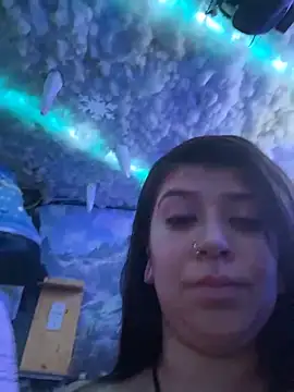 emilyjohanson online show from 26, 4, 2026