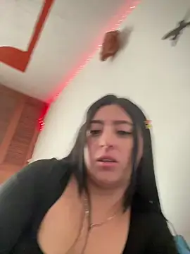 Snapshot of Sofhi_corolinne31 chatting on 14, 12, 2024 Sofhi corolinne31 online show from 14, 12, 2024