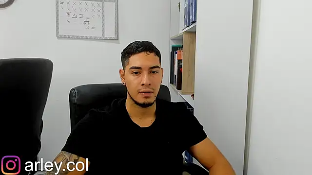 Snapshot of Dimitri_Colleman chatting on 21, 1, 2025 Dimitri Colleman online show from 21, 1, 2025