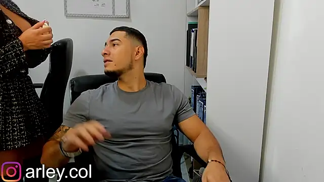 Snapshot of Dimitri_Colleman chatting on 26, 1, 2025 Dimitri Colleman online show from 26, 1, 2025