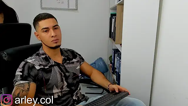 Snapshot of Dimitri_Colleman chatting on 24, 1, 2025 Dimitri Colleman online show from 24, 1, 2025