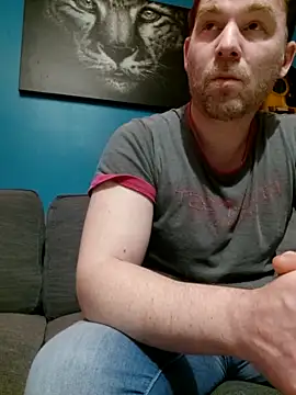 Snapshot of tom_sauwer chatting on 13, 6, 2026 tom sauwer online show from 13, 6, 2026