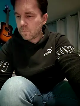 tom sauwer online show from 23, 3, 2026