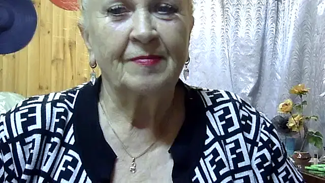 Snapshot of Emma52610 chatting on 28, 9, 2025 Emma52610 online show from 28, 9, 2025